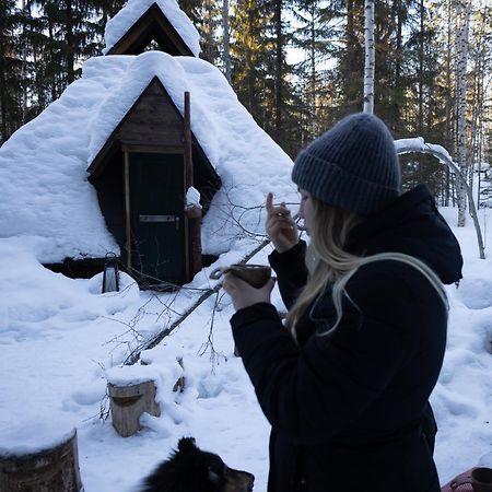 Accommodation And Fishing Vonkale Еенекоскі Екстер'єр фото