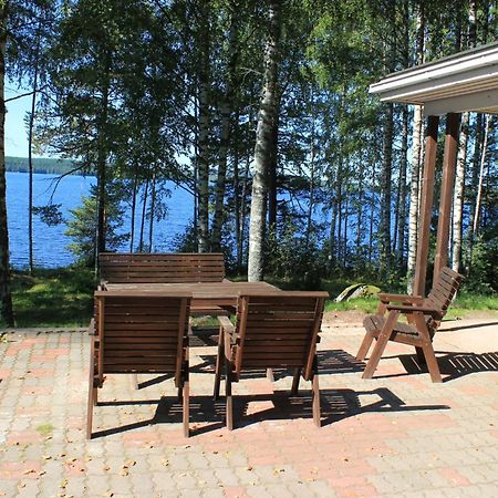 Accommodation And Fishing Vonkale Еенекоскі Екстер'єр фото