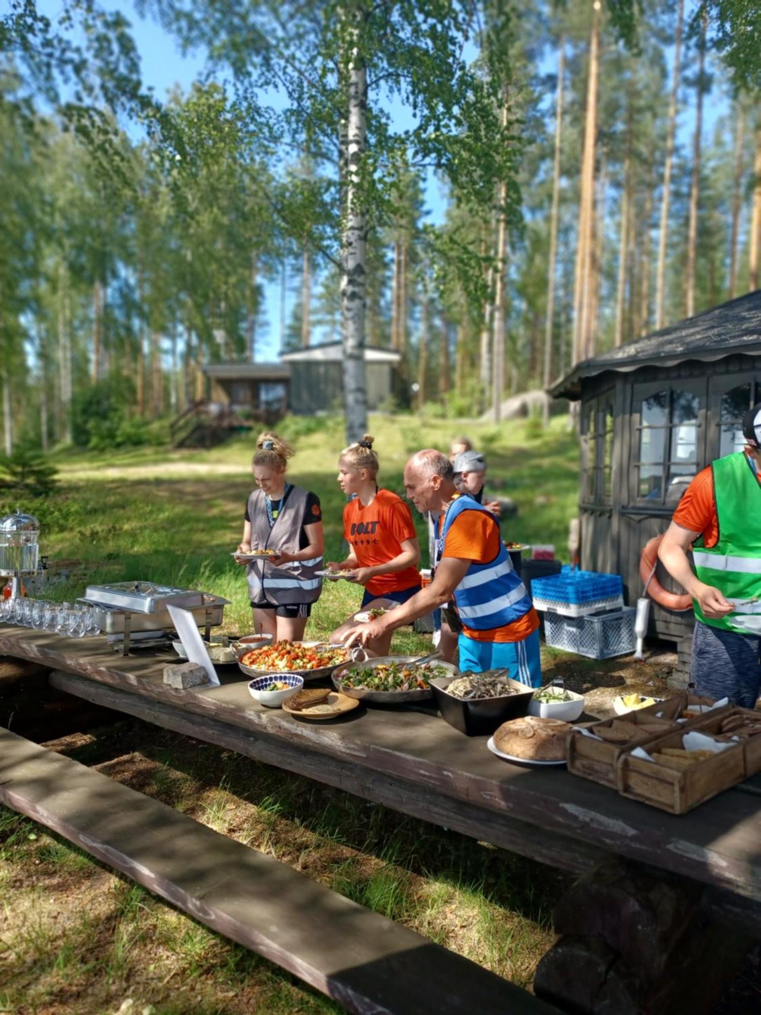 Accommodation And Fishing Vonkale Еенекоскі Екстер'єр фото
