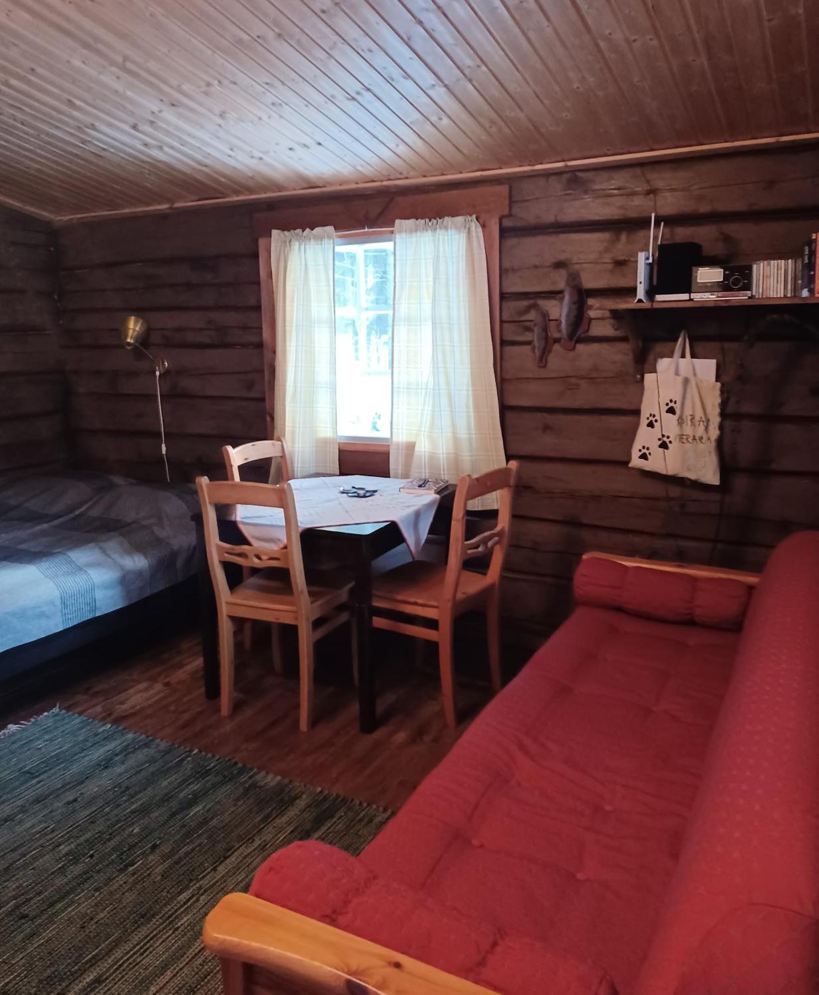 Accommodation And Fishing Vonkale Еенекоскі Номер фото